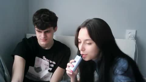 valesios online show from November 2025 10:04:01 AM