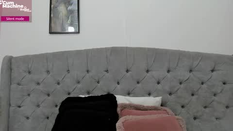 Valesskahall online show from September 2025 12:18:01 PM