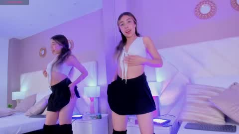 Snapshot of valeygomez chatting on April 2026 08:57:02 PM Valey online show from April 2026 08:57:02 PM