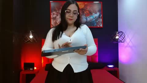 Valkirye  online show from March 2026 11:25:01 AM