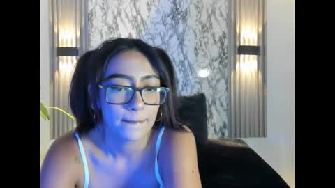 Valkyfoxxx online show from November 2025 01:22:02 AM