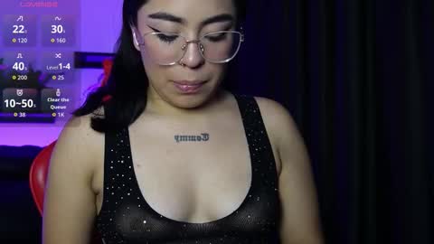 Snapshot of valkyria12 chatting on October 2025 09:59:02 PM Valkyria online show from October 2025 09:59:02 PM