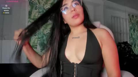 Snapshot of valkyria12 chatting on November 2025 09:36:01 PM Valkyria online show from November 2025 09:36:01 PM