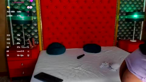 Valerie Val V online show from October 2025 08:28:01 AM