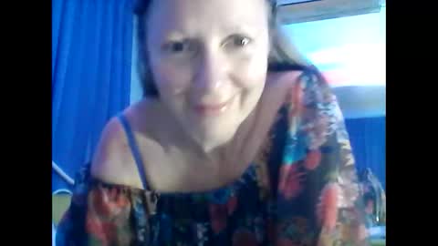 Snapshot of valleriwind chatting on January 2025 04:14:02 PM ValleriWind online show from January 2025 04:14:02 PM