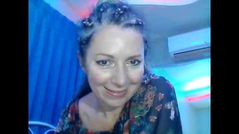 Snapshot of valleriwind chatting on January 2025 03:34:02 PM ValleriWind online show from January 2025 03:34:02 PM