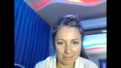 Snapshot of valleriwind chatting on January 2025 05:03:02 AM ValleriWind online show from January 2025 05:03:02 AM