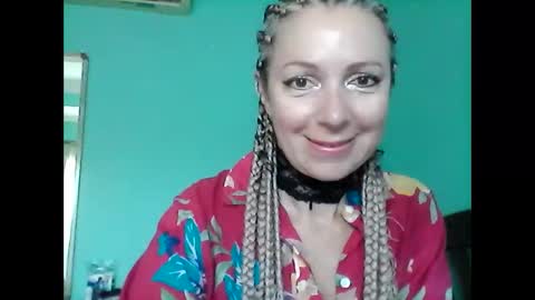 Snapshot of valleriwind chatting on February 2025 12:30:01 AM ValleriWind online show from February 2025 12:30:01 AM