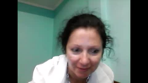 Snapshot of valleriwind chatting on March 2025 05:13:01 PM ValleriWind online show from March 2025 05:13:01 PM