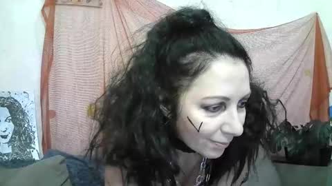 Snapshot of valleriwind chatting on November 2025 01:27:01 AM ValleriWind online show from November 2025 01:27:01 AM