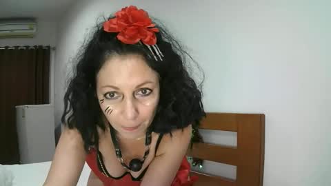 Snapshot of valleriwind chatting on November 2025 11:10:02 PM ValleriWind online show from November 2025 11:10:02 PM