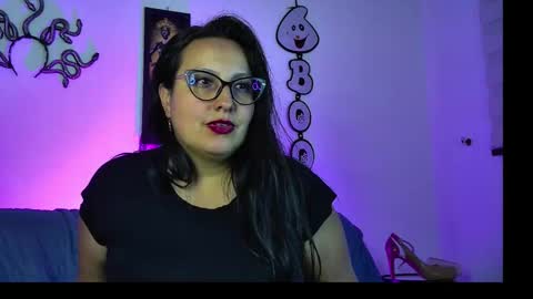 Vallery16 online show from October 2025 05:39:02 AM