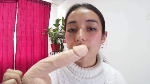 Taty independent account online show from February 2025 07:27:02 PM