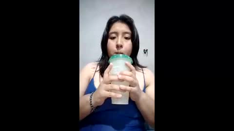 Snapshot of valm_vamps chatting on March 2026 01:53:02 AM valm_vamps online show from March 2026 01:53:02 AM