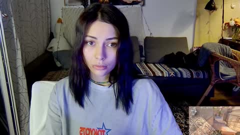 Little Devil online show from January 2025 08:14:02 PM