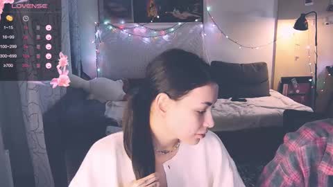 Little Devil online show from February 2025 09:28:01 PM