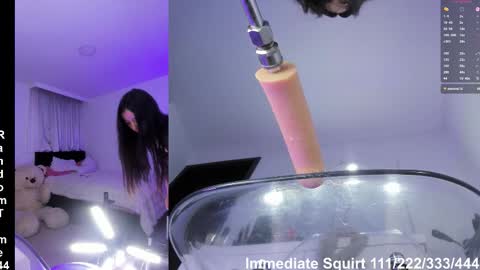 Snapshot of valuu_44 chatting on February 2026 02:43:01 AM Hi Im Val a freelance model. online show from February 2026 02:43:01 AM