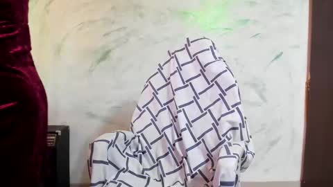 Snapshot of valysexybarbie chatting on December 2024 11:00:01 AM valentina online show from December 2024 11:00:01 AM