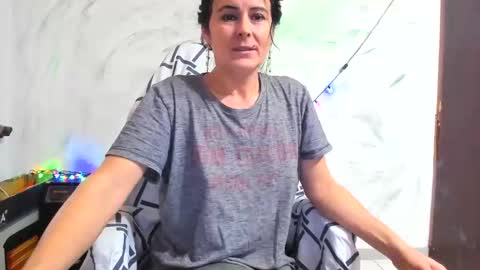 Snapshot of valysexybarbie chatting on December 2024 11:28:01 AM valentina online show from December 2024 11:28:01 AM