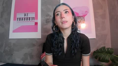 vamp  online show from April 2026 09:45:02 PM