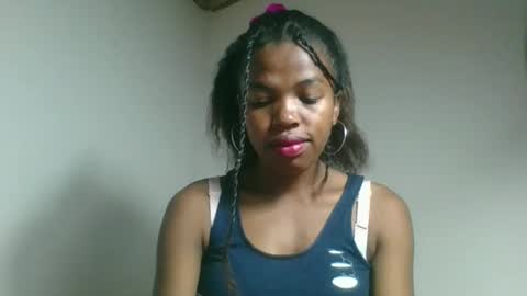 Snapshot of vanafiry chatting on May 2026 05:24:02 AM vanafiry online show from May 2026 05:24:02 AM