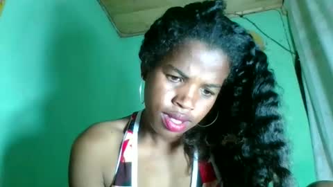 Snapshot of vanafiry chatting on June 2026 10:52:01 AM vanafiry online show from June 2026 10:52:01 AM
