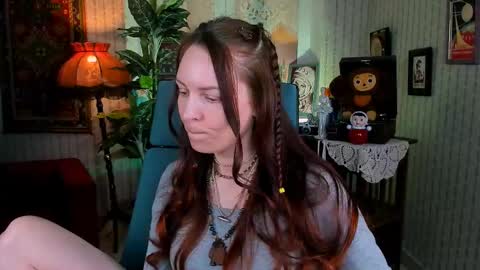 Vanda online show from February 2025 12:21:02 PM