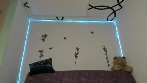 Vanessa online show from January 2025 06:52:01 PM