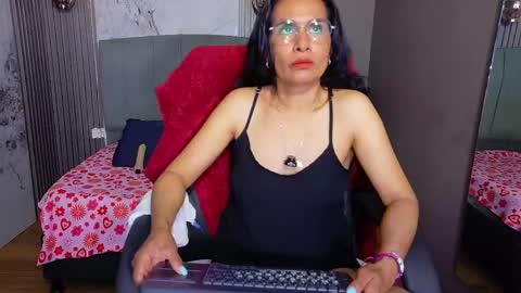 Vanessa online show from March 2026 12:04:02 AM