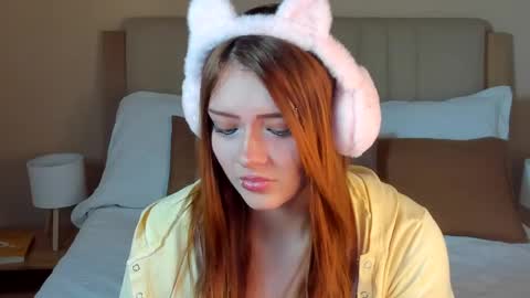 vanessa_foxyy online show from June 2026 08:11:01 PM
