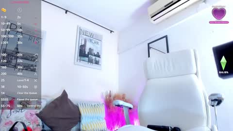 Vanessa online show from December 2024 12:51:02 PM