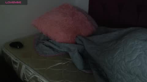 Snapshot of vanessa_lovea chatting on December 2024 10:23:02 AM Vanessa online show from December 2024 10:23:02 AM