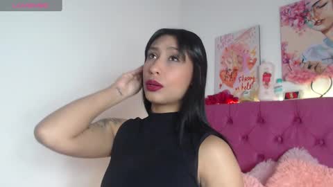 Snapshot of vanessa_lovea chatting on January 2025 01:52:02 AM Vanessa online show from January 2025 01:52:02 AM