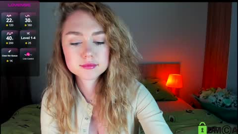 Vanessa Maes online show from December 2024 01:54:01 AM