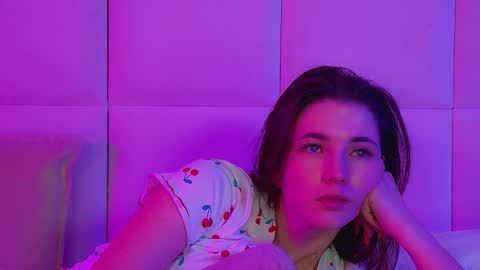 Vanessa online show from February 2026 03:15:01 AM