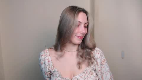 Vanessa online show from April 2026 03:50:02 PM