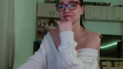 Vanessa online show from April 2026 05:24:02 PM