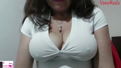 Vanesared2 online show from February 2025 02:27:02 PM