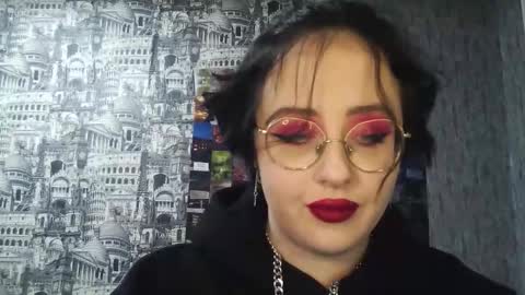 vanessashadow online show from November 2025 06:39:01 PM