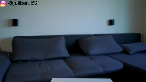 Snapshot of vanesse_ chatting on June 2026 04:54:01 AM Irina online show from June 2026 04:54:01 AM