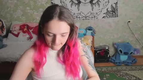 Snapshot of vanilla_arya chatting on February 2026 10:54:01 AM Adelina online show from February 2026 10:54:01 AM