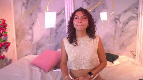 vanilla_hot_ online show from November 2025 08:44:01 PM