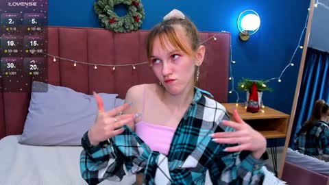 Sofia online show from December 2024 04:45:02 AM