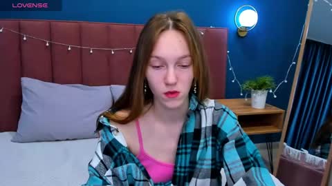 Sofia online show from January 2025 01:33:01 AM