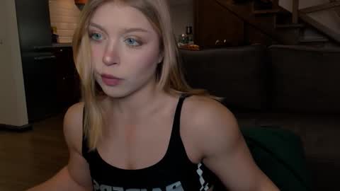 Vanilla online show from November 2025 01:59:02 PM