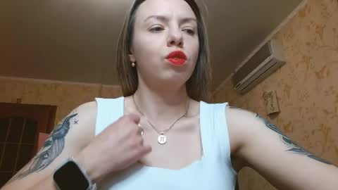 VanillaMuffin online show from April 2026 12:24:01 PM