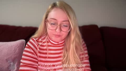 vanillapuddingpie online show from December 2024 01:54:01 AM