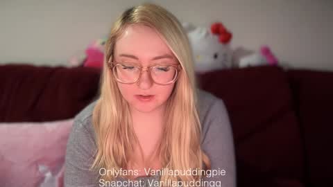 vanillapuddingpie online show from December 2024 11:40:02 PM