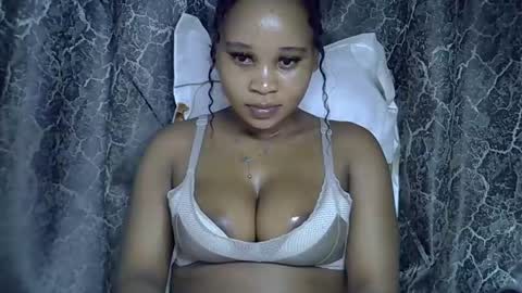 vanillavenus online show from January 2026 07:08:02 PM