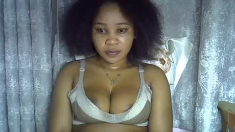 Snapshot of vanillavenus chatting on June 2026 07:48:01 PM vanillavenus online show from June 2026 07:48:01 PM